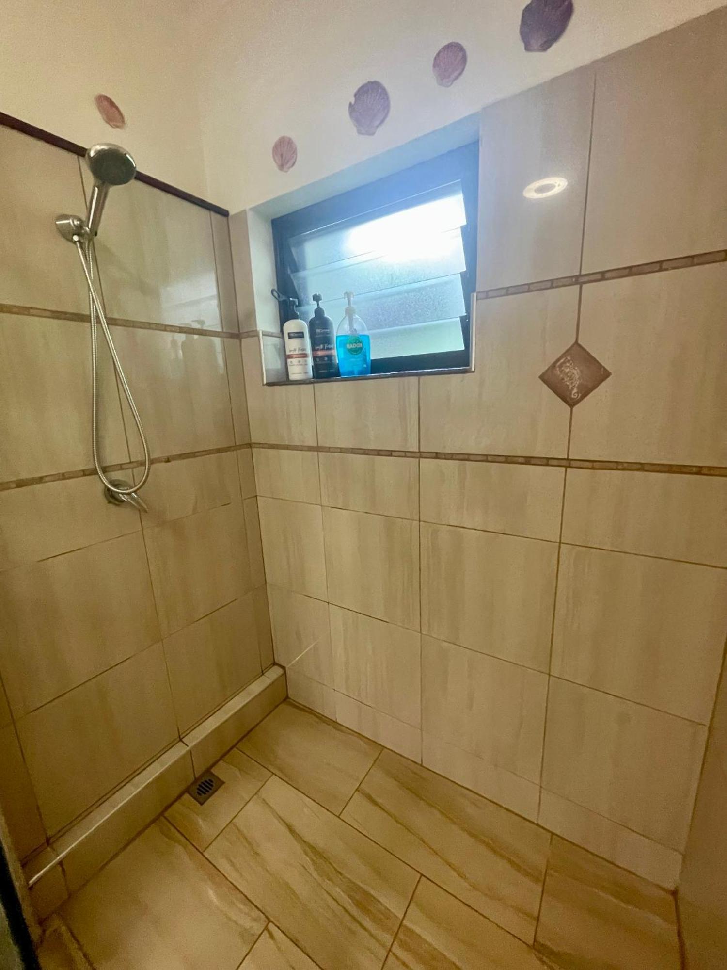 Karinya Hotel Pantai Clifton Luaran gambar