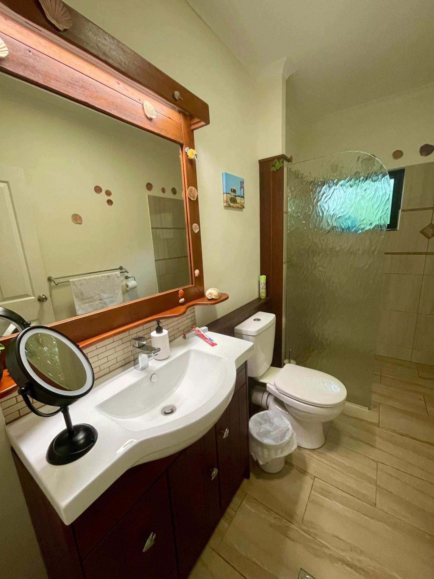 Karinya Hotel Pantai Clifton Luaran gambar