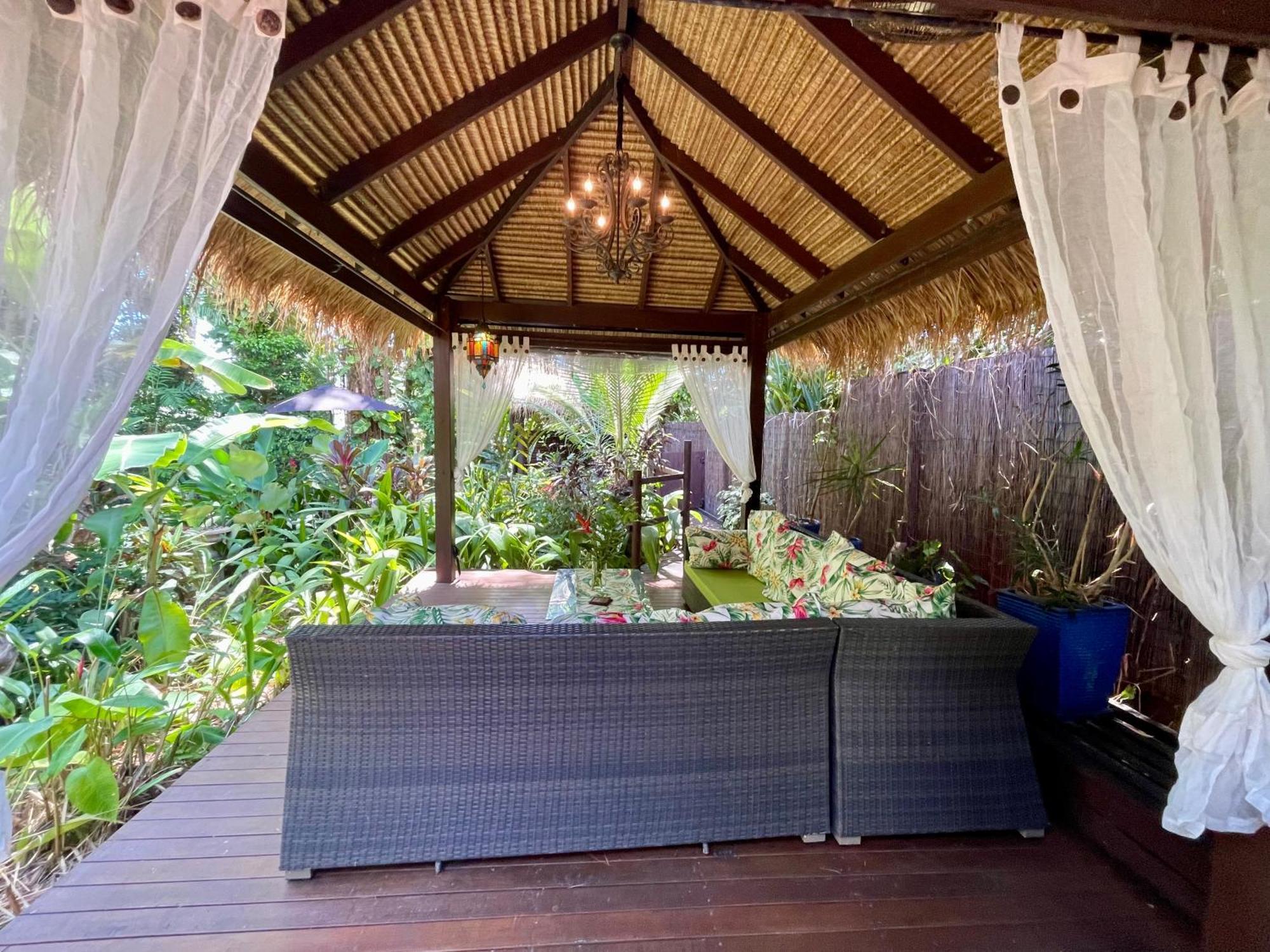 Karinya Hotel Pantai Clifton Luaran gambar